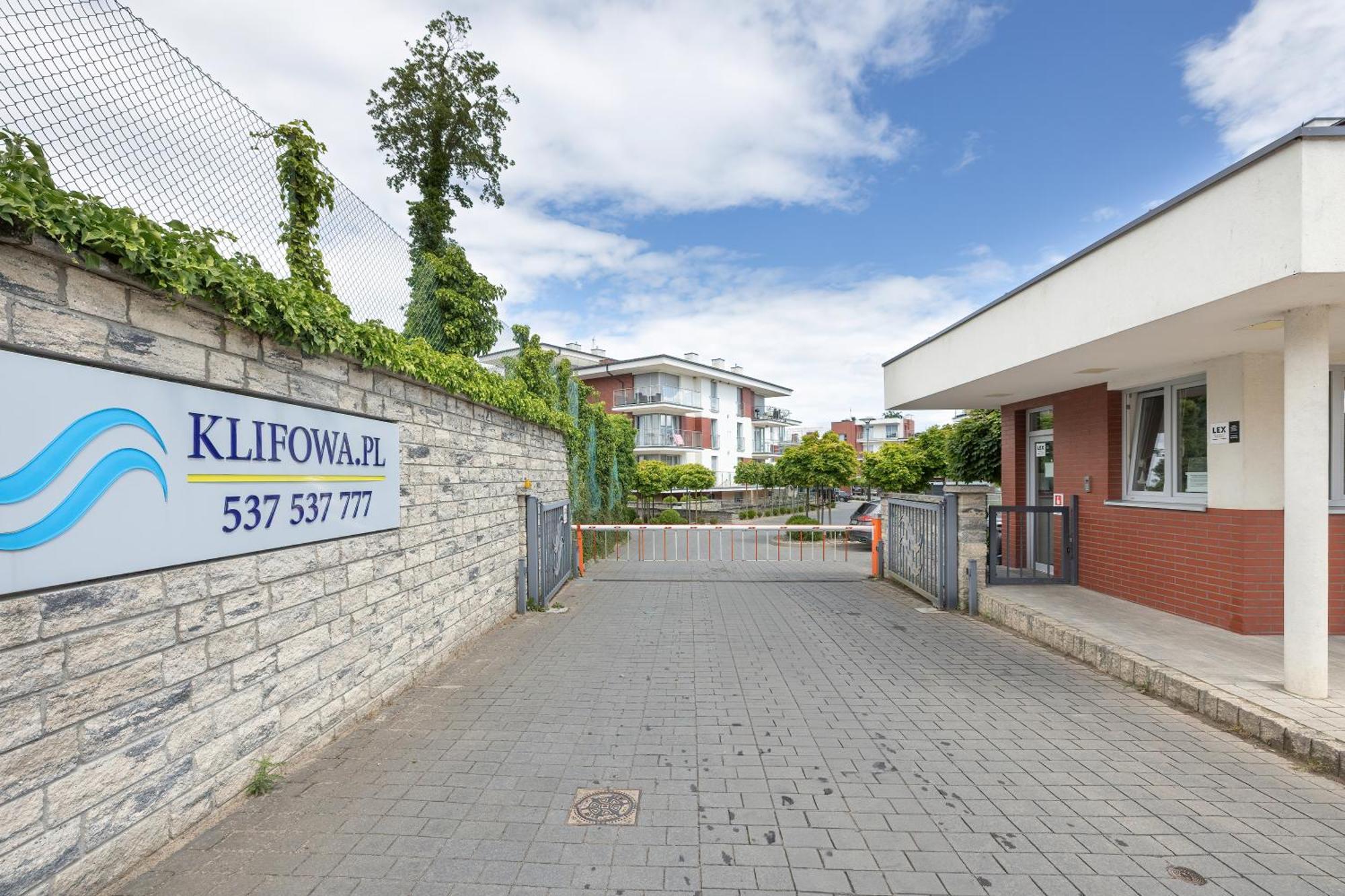 Klifowa Resort With Spa, Fitness & Kids Club By Noclegi Renters Rewal Buitenkant foto