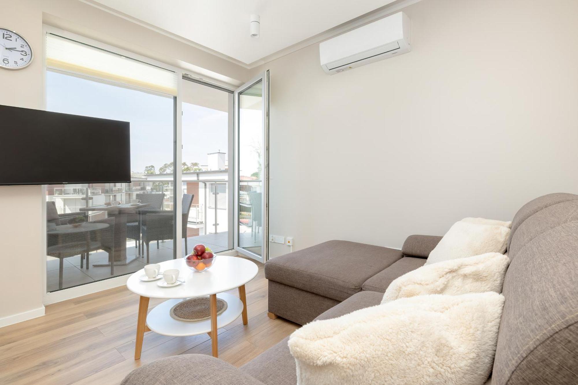 Klifowa Resort With Spa, Fitness & Kids Club By Noclegi Renters Rewal Buitenkant foto